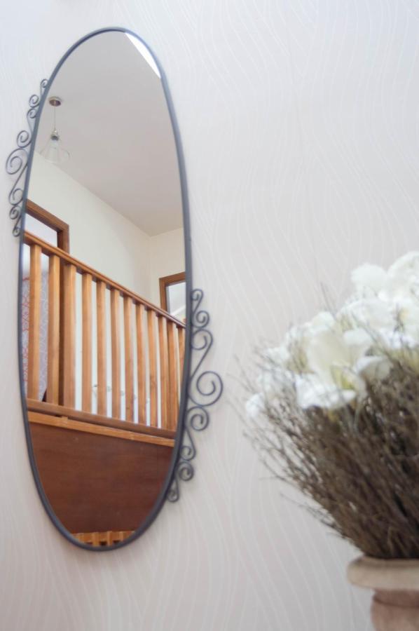 Casa Del Cura Hotel ลาสนาวาสเดลมาร์เกส ภายนอก รูปภาพ